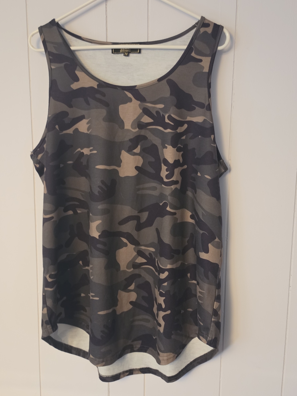 L&B Camouflage Sleeveless Tank - Olive/Black
